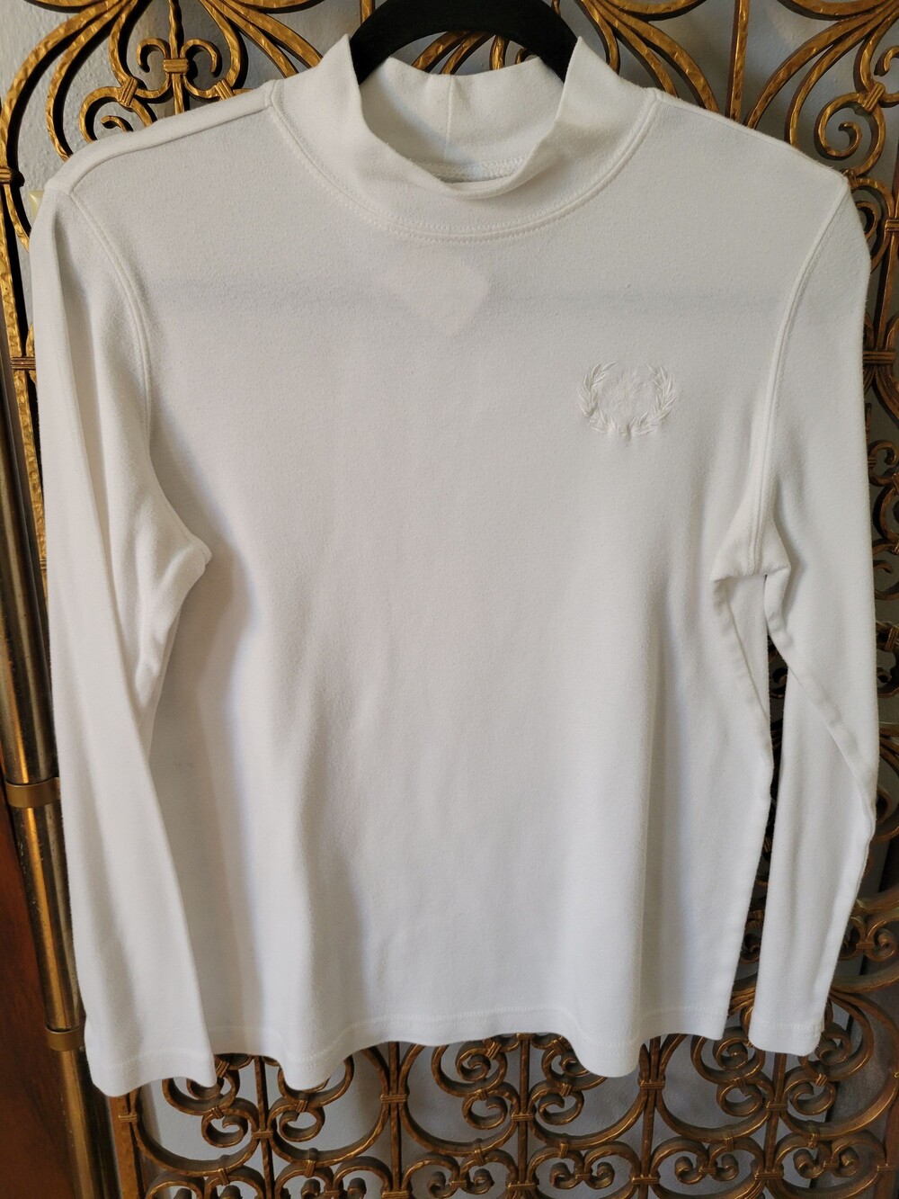 Vintage White Long Sleeve Turtleneck Embroidered